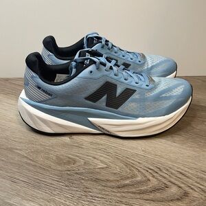 New Balance Fuelcell Rebel v5 Athletic Shoes